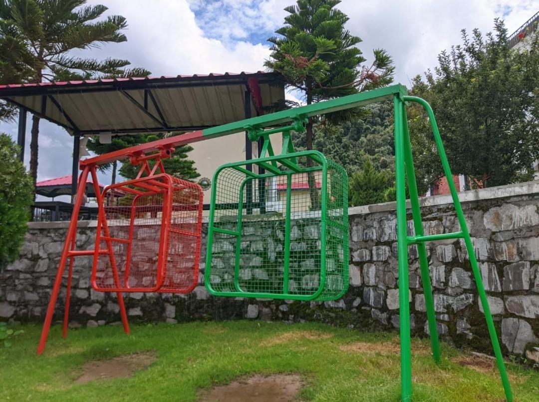 Mist N Meadows Resort Rājgarh 외부 사진