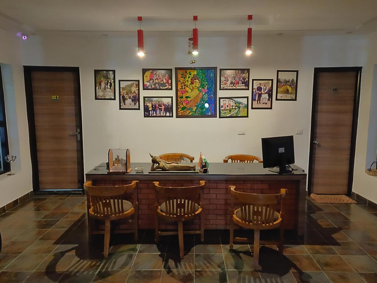 Mist N Meadows Resort Rājgarh 외부 사진