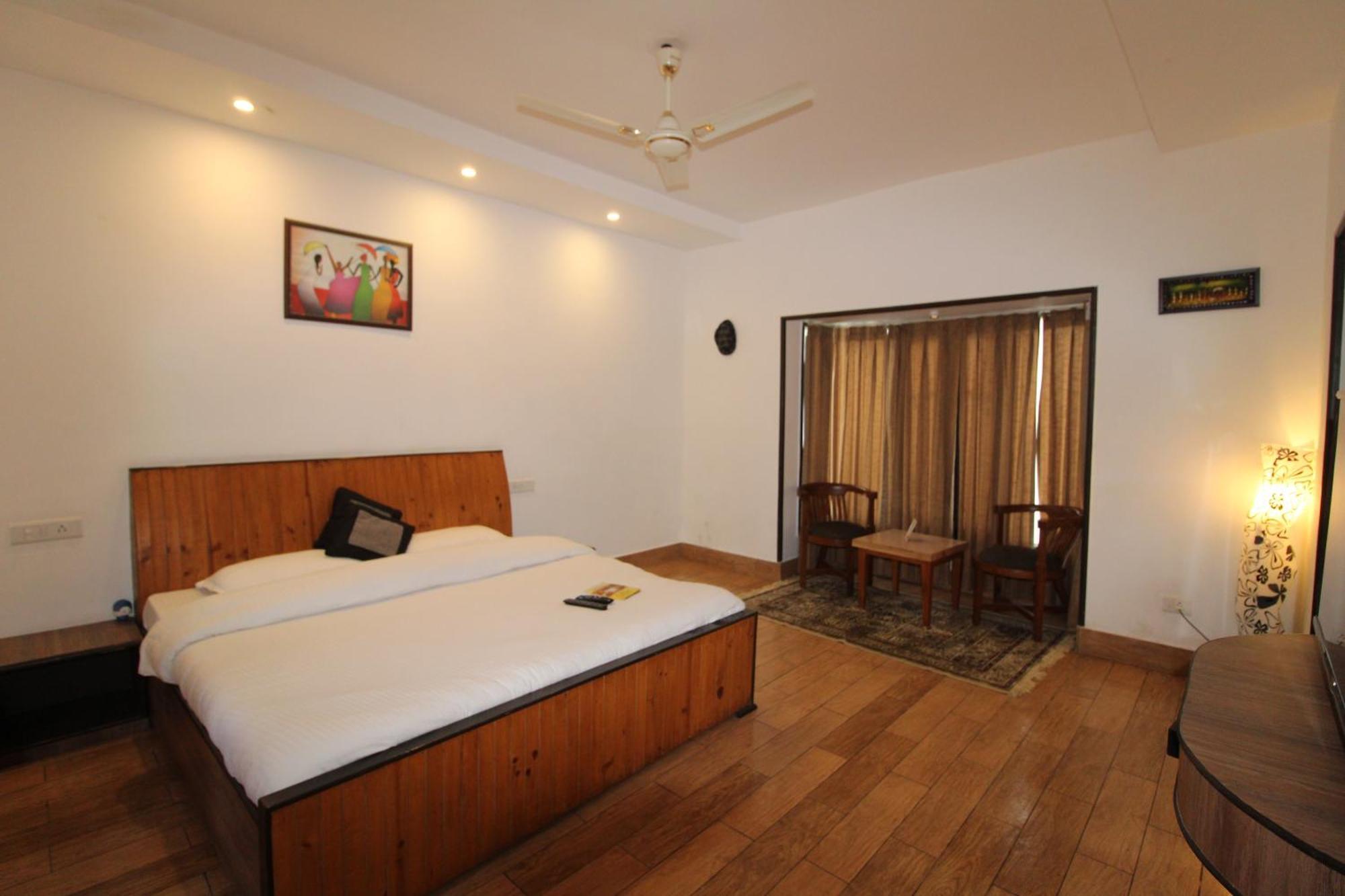 Mist N Meadows Resort Rājgarh 외부 사진